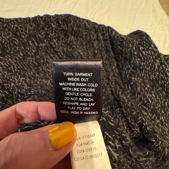 TORRID Hooded Waterfall Cardigan | Marled Black/Gray | Size 1 (14/16) - Picture 5 of 6